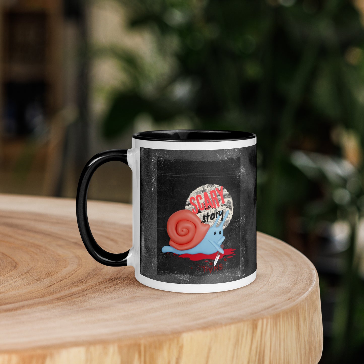 Scary story - Mug with Colour Inside