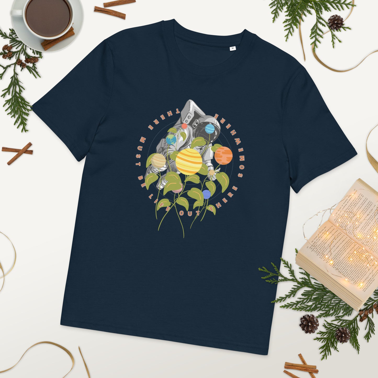 Searching for life in space - Unisex organic cotton t-shirt